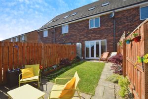 Photo 13- click for photo gallery